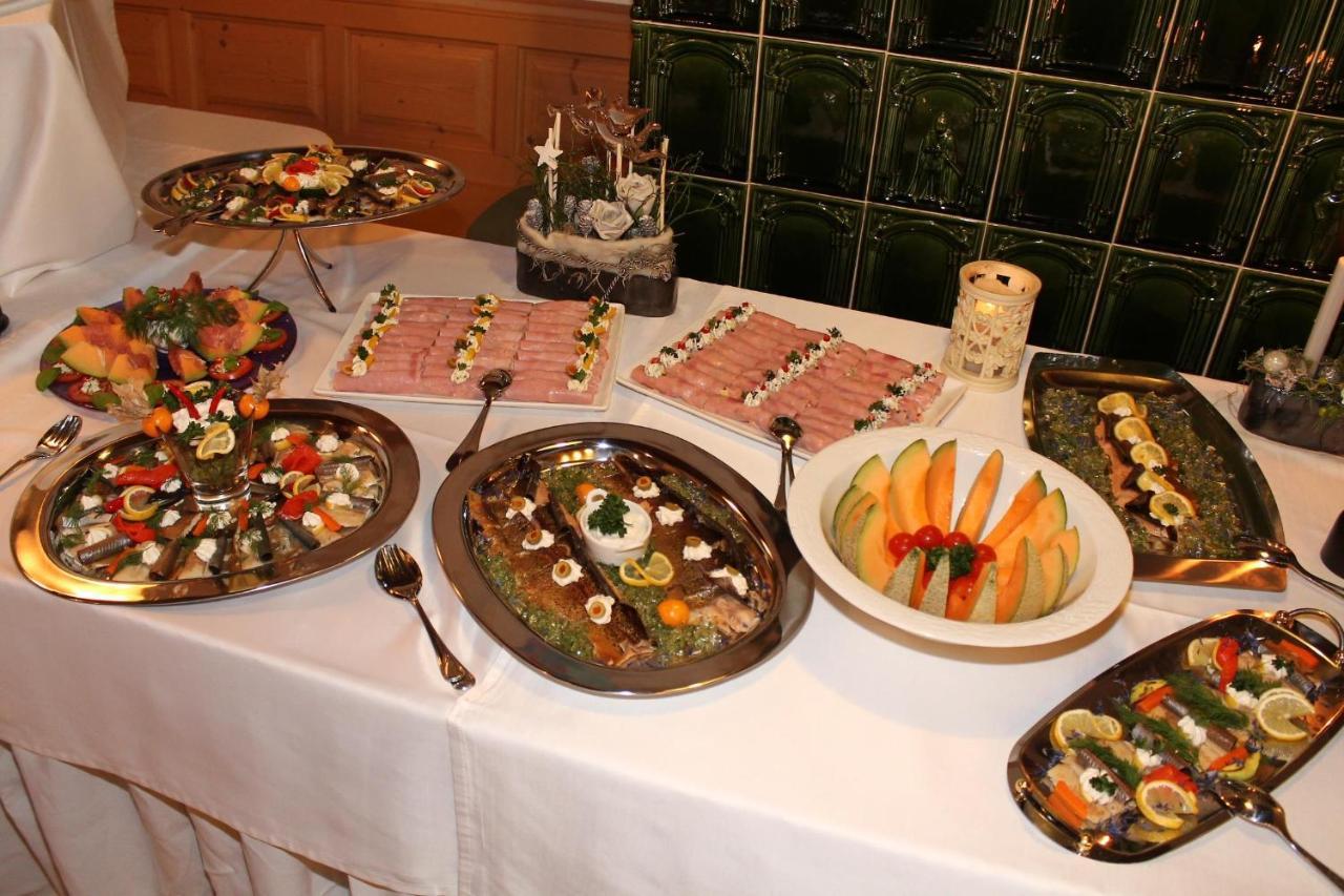 Goldsberghof Hotel Pollauberg Bagian luar foto